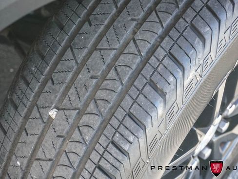 Used 2019 GMC Acadia SLT image 12