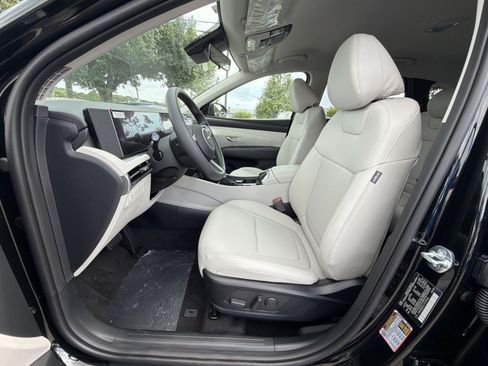 New 2026 Hyundai Tucson SEL Plus w/ Tow & Go Package FWD image 13