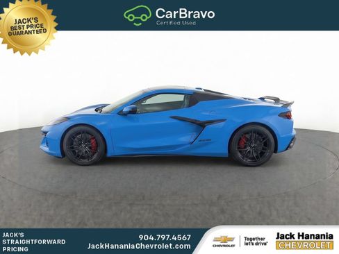 Used 2024 Chevrolet Corvette Z06 w/ Stealth Interior Trim Package RWD image 4
