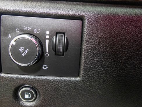 Used 2021 Jeep Grand Cherokee High Altitude AWD/4WD image 39