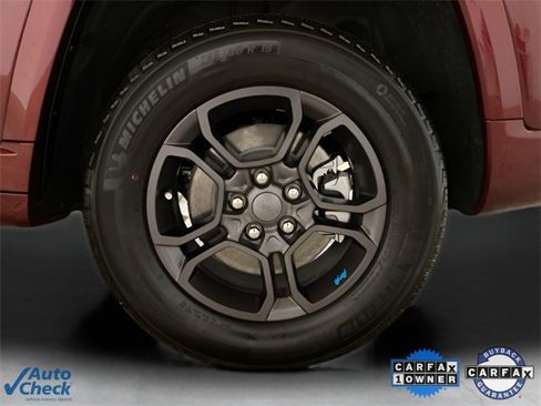 Used 2025 Jeep Grand Cherokee Limited 4xe image 25