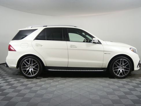 Used 2018 Mercedes-Benz GLE 63 AMG 4MATIC image 2
