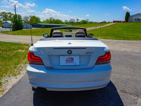Used 2012 BMW 128i Convertible RWD image 4