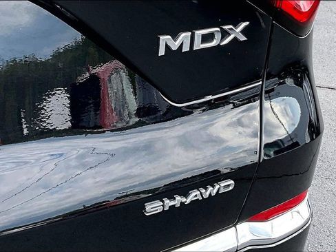 Certified 2023 Acura MDX SH-AWD w/ Advance Package image 8