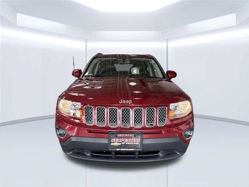 Used 2016 Jeep Compass High Altitude FWD image 2