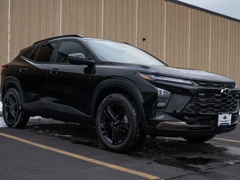 New 2026 Chevrolet Trax ACTIV image 1