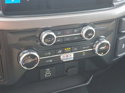Used 2025 Ford F150 XLT w/ Equipment Group 301A Standard AWD/4WD image 16