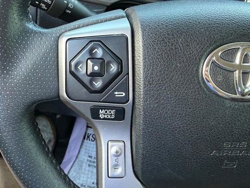 Used 2018 Toyota 4Runner Limited AWD/4WD image 26