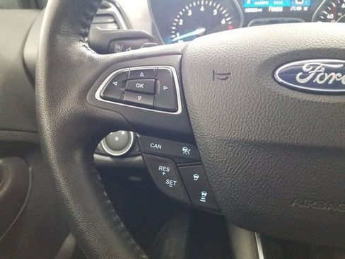 Used 2017 Ford Escape Titanium w/ Equipment Group 301A AWD/4WD image 4