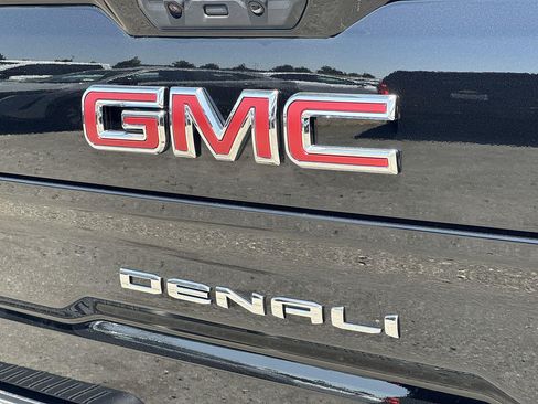 New 2026 GMC Sierra 1500 Denali AWD/4WD image 28