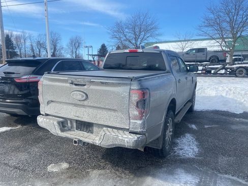 Used 2024 Ford Ranger Lariat w/ FX4 Off-Road Package image 5