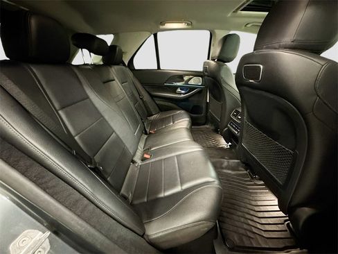 Used 2020 Mercedes-Benz GLE 450 4MATIC image 34