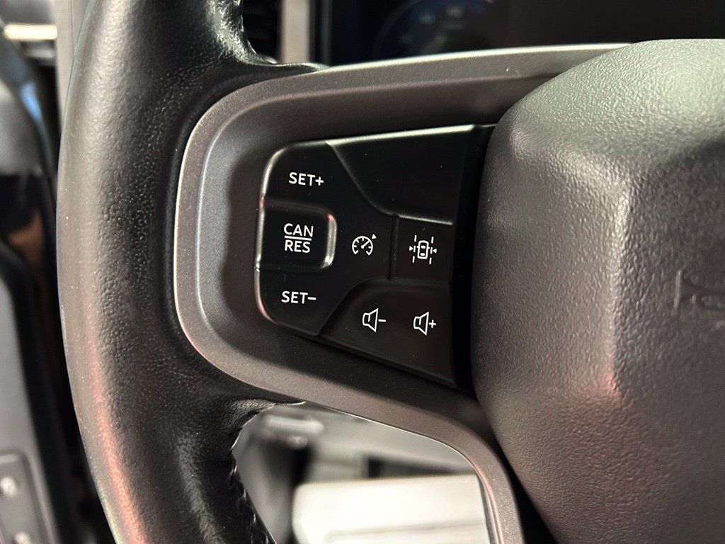 Used 2021 Ford Bronco Badlands w/ Sasquatch Package AWD/4WD image 11