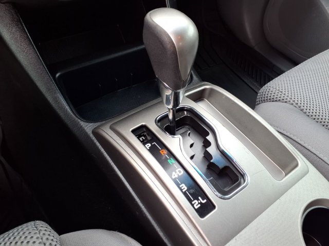 Used 2015 Toyota Tacoma PreRunner w/ TRD Off-Road Package RWD image 5
