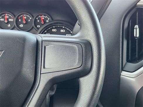 Used 2025 Chevrolet Silverado 1500 Custom image 29