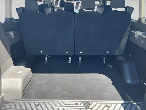 Used 2023 Ford Transit 350 XLT RWD image 27