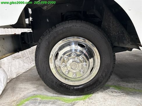 Used 2014 Ford E-350 and Econoline 350 Super Duty w/ A/C Prep Package image 21