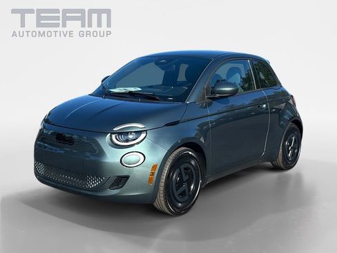 New 2025 FIAT 500 e image 3