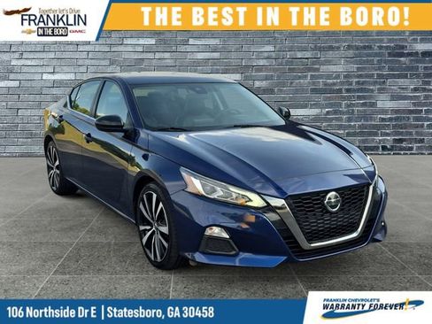 Used 2022 Nissan Altima 2.5 SR FWD image 7