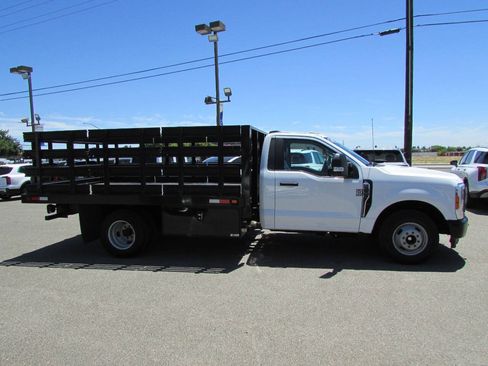 Used 2023 Ford F350 XL RWD image 5