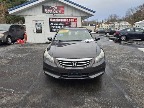 Used 2011 Honda Accord EX-L image 2