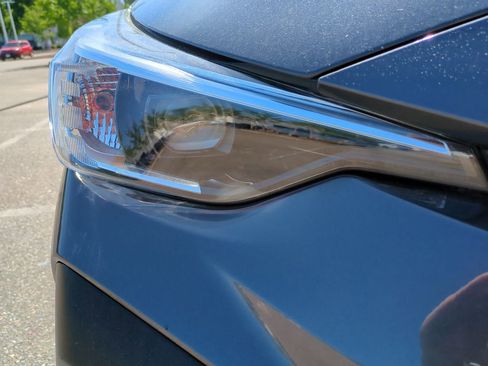 Used 2024 Subaru Crosstrek 2.0i Premium AWD/4WD image 10