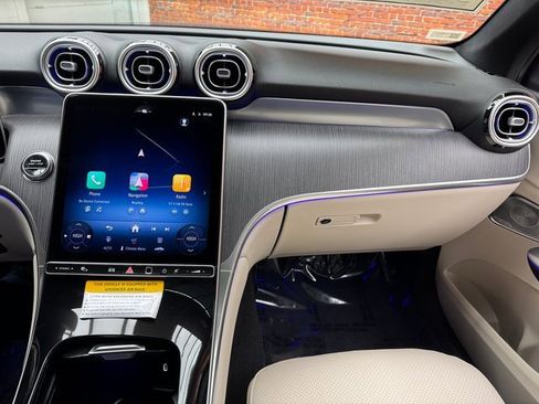 New 2026 Mercedes-Benz GLC 300 GLC 300 image 17