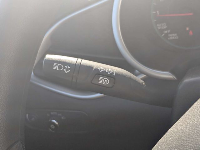 Used 2025 Chevrolet Malibu LT FWD image 25