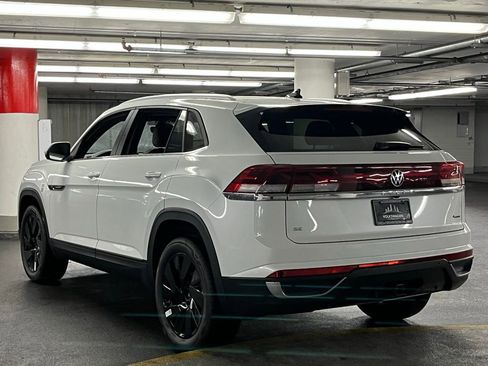 New 2026 Volkswagen Atlas Cross Sport SE AWD/4WD image 5