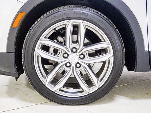 Used 2019 Cadillac XT4 Sport AWD/4WD image 15