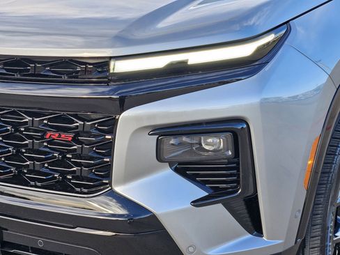 New 2026 Chevrolet Traverse RS AWD/4WD image 11