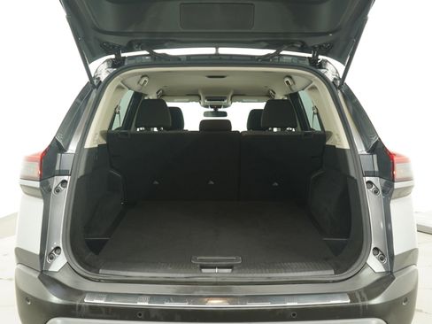 Used 2022 Nissan Rogue SV image 16