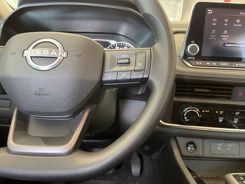 Certified 2026 Nissan Rogue S FWD image 14