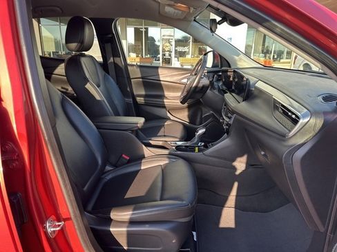Used 2024 Buick Encore GX Sport Touring w/ Comfort Package image 41