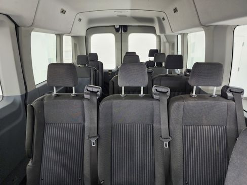 Used 2019 Ford Transit 350 XLT image 38