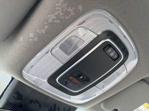 Certified 2022 Hyundai Elantra SEL image 27