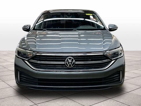 Used 2022 Volkswagen Jetta SEL FWD image 3