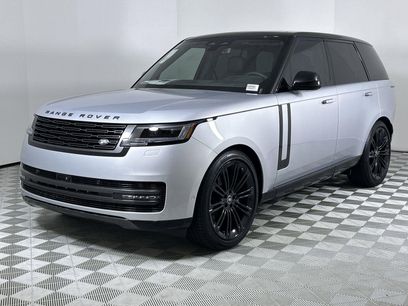 New 2025 Land Rover Range Rover SE