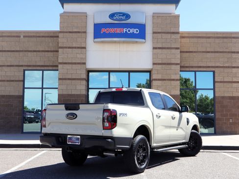 Used 2025 Ford Ranger Lariat w/ FX4 Off-Road Package image 6