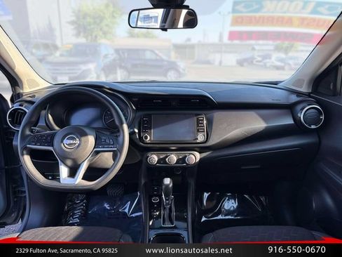 Used 2024 Nissan Kicks SV FWD image 16