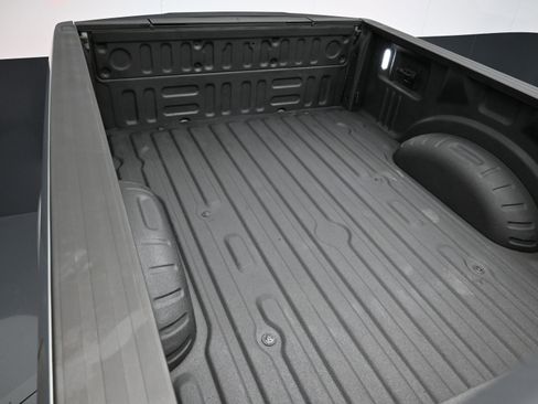 Used 2022 Ford F250 Lariat w/ Tremor Off-Road Package image 42