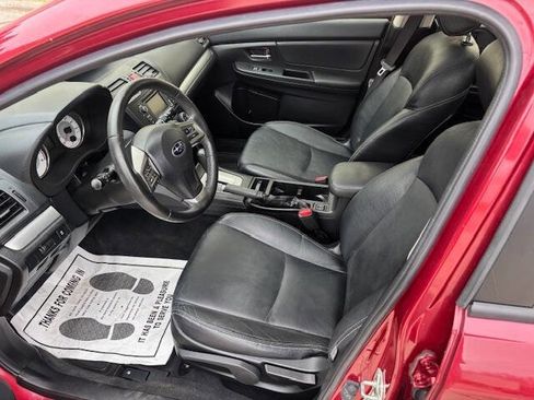 Used 2014 Subaru Impreza 2.0i Limited image 7