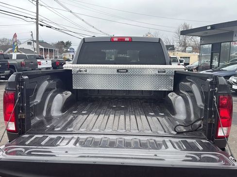 Used 2016 RAM 1500 Express image 7
