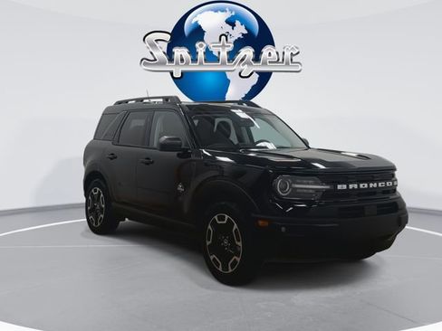 Used 2024 Ford Bronco Sport Outer Banks w/ Tech Package image 8