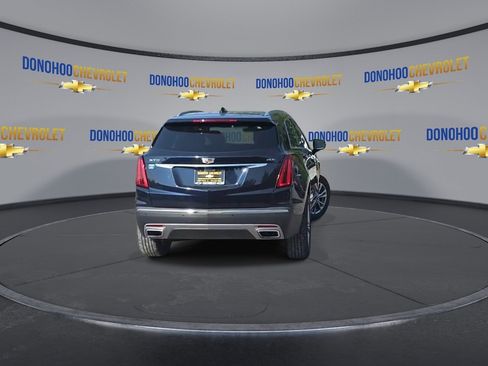 Used 2021 Cadillac XT5 Premium Luxury FWD image 7