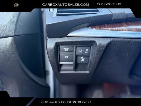 Used 2020 Acura MDX SH-AWD image 22