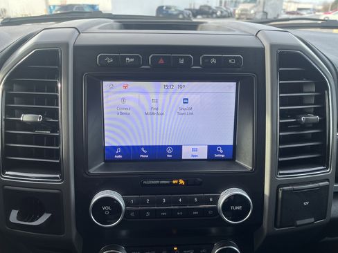 Used 2021 Ford Expedition XLT image 29