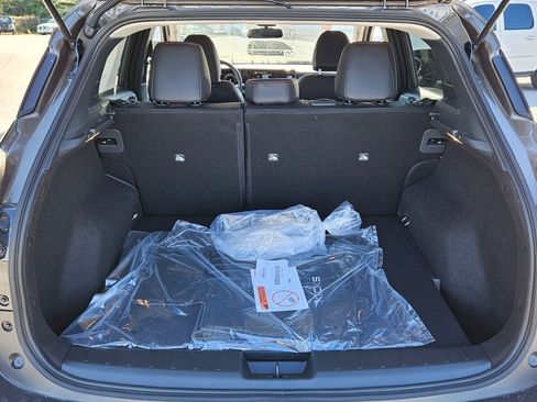 New 2026 Nissan Kicks SR image 11