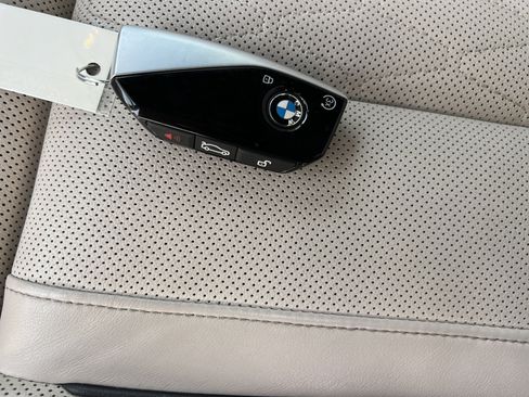 Certified 2023 BMW X7 xDrive40i w/ M Sport Package image 37