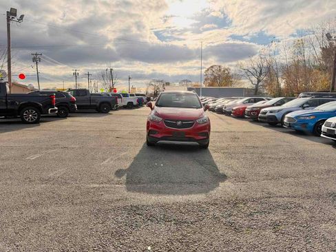 Used 2017 Buick Encore Preferred image 3